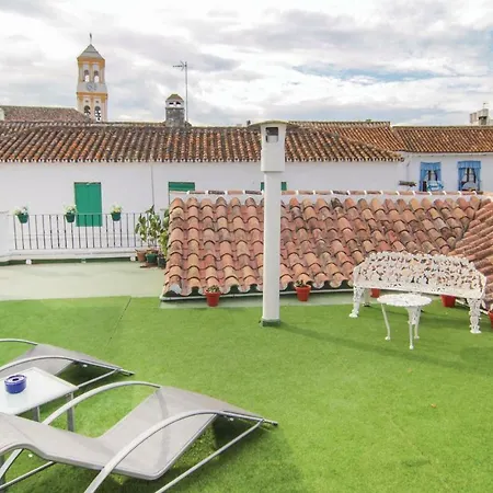 Three-bedroom Holiday In Σπίτι διακοπών *